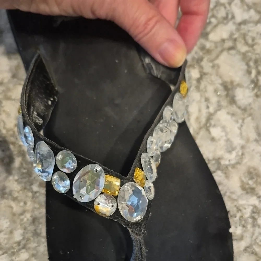Yellow Box Belicia Black Sandals with Rhinestone and Gold Accents - Picture 5 of 11